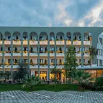 Flower & Hotell