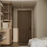 Hotell Flower & Golem (Tirana)