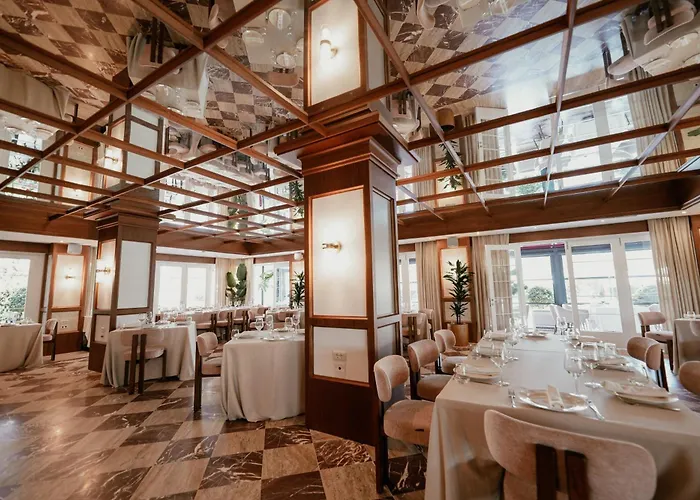 Flower & 5* Golem (Tirana)