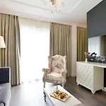 Hotell Flower & Golem (Tirana)