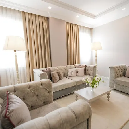 Flower Hotels&resorts Golem (Tirana)