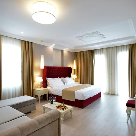 Hotel Flower & Golem (Tirana)