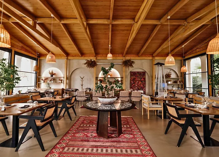 Ξενοδοχείο Flower &