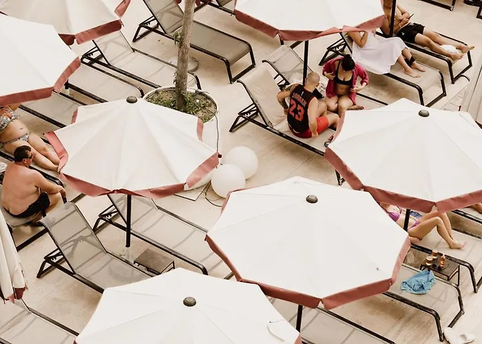 ホテル Flower & ゴーレム